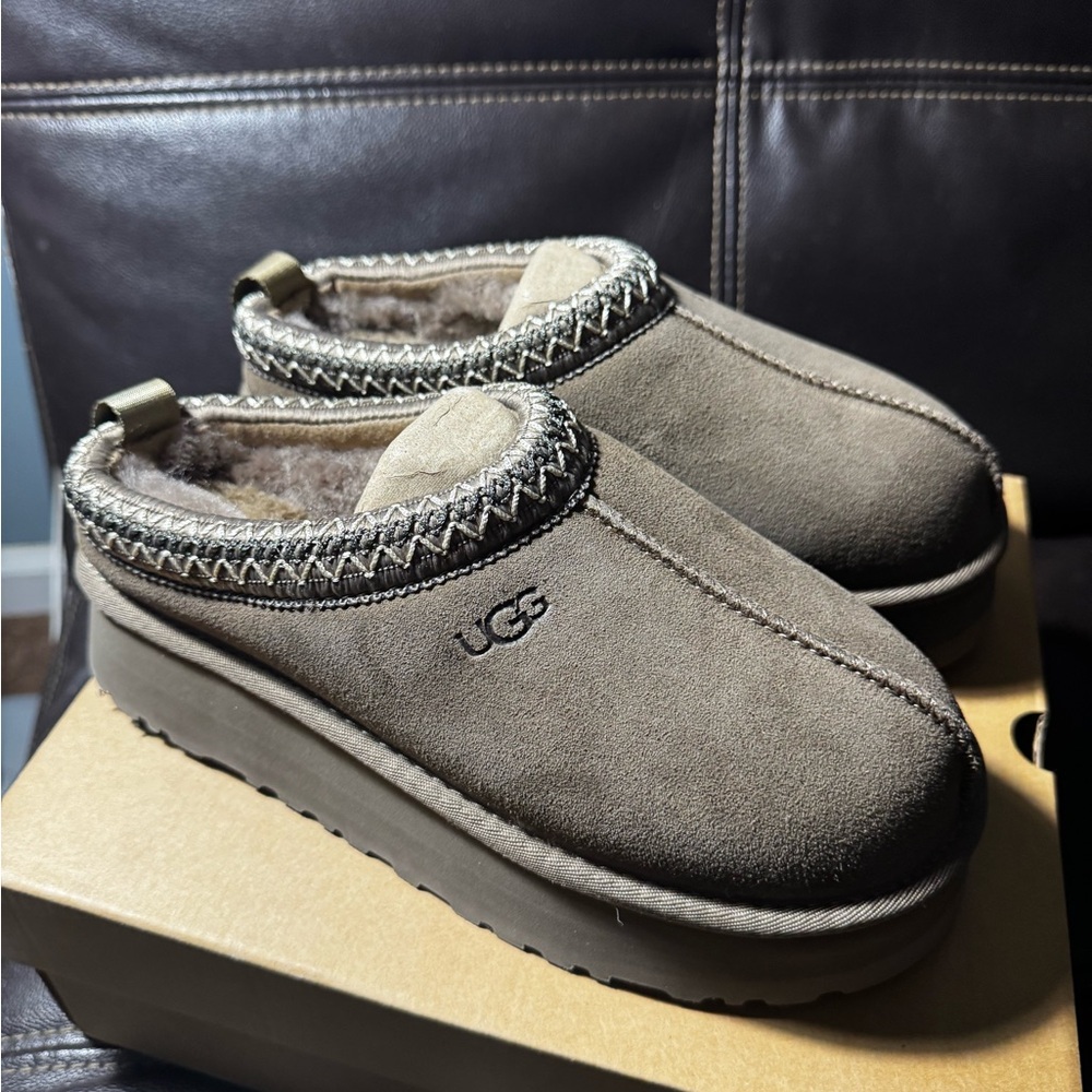 Ugg Tasman Platform BRAND NEW